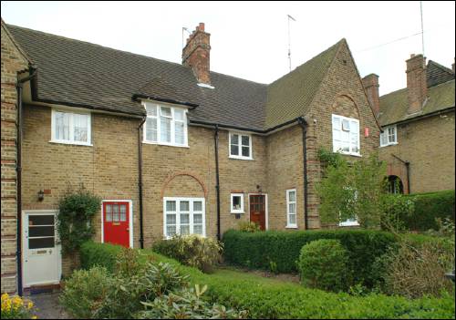23-25 Coleridge Walk